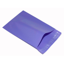 Großhandelsdauerhafte Sottness purpurrote Plastikpostbeutel / Umschlag